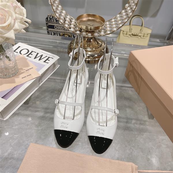 20243518555865 28024